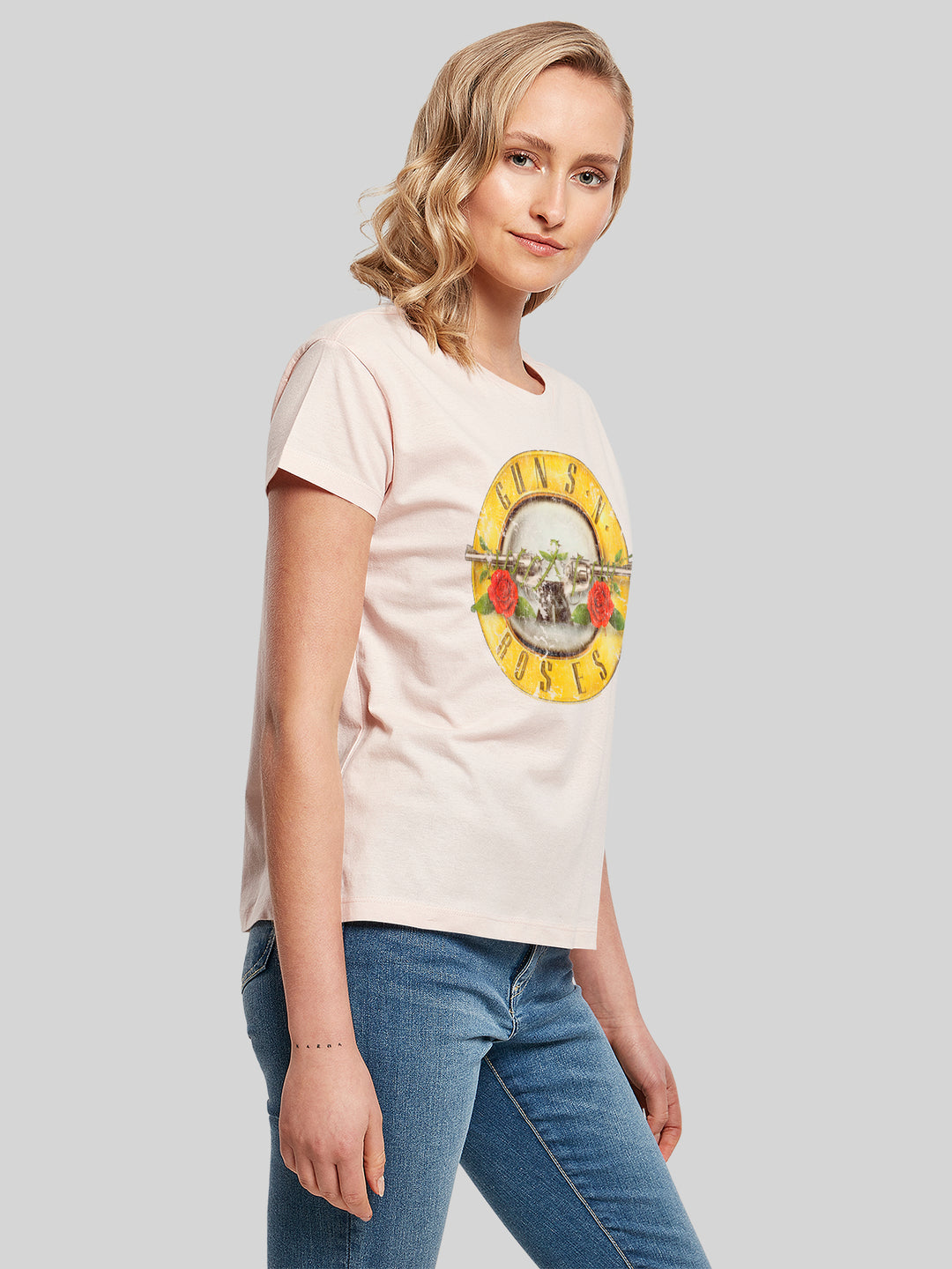 Guns 'n' Roses Vintage Bullet Logo with Ladies Box Tee
